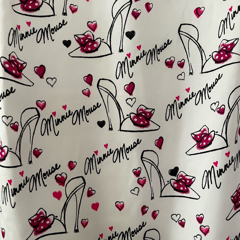 NWT Disney Parks Authentic Original Minnie Mouse sleeveless blouse - Picture 10 of 15